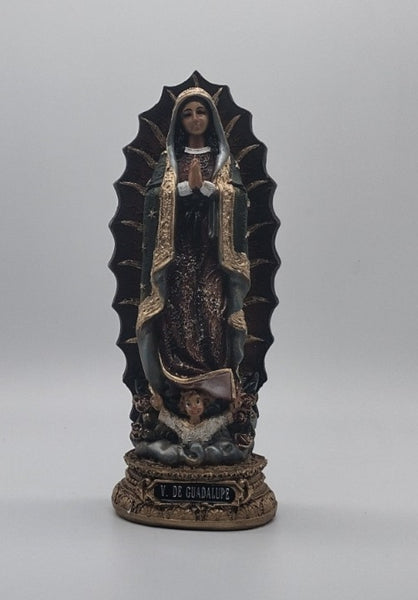 VIRGEN DE GUADALUPE CON CONCHA EN RESINA DE 8 INCH / OUR LADY OF GUADALUPE STATUE WITH SHELL 8 INCHES TALL